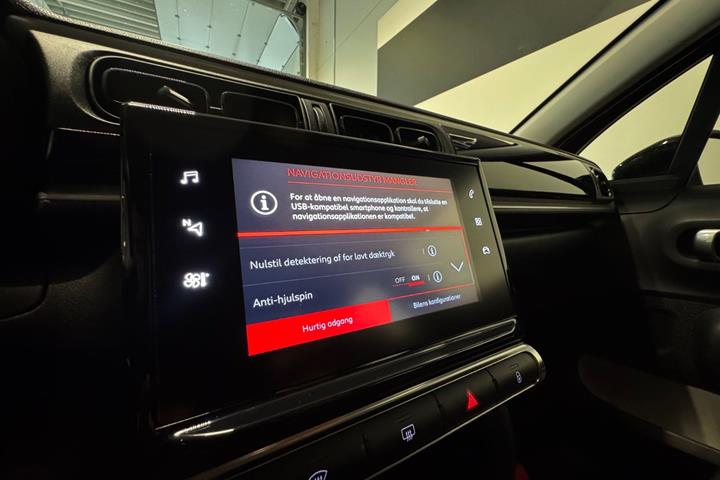 Rød Citroën C3 fra 2021