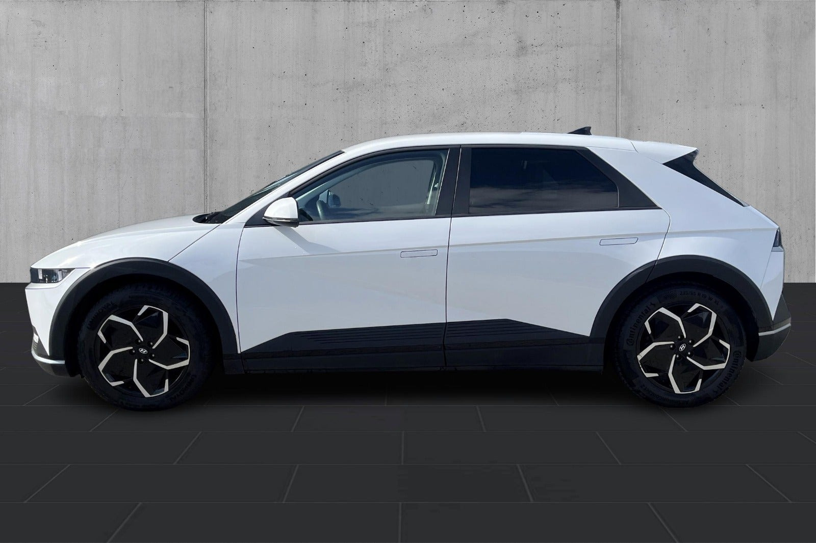 Hvid Hyundai Ioniq 5 fra 2024
