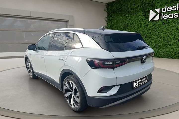 Hvid VW ID.4 fra 2021