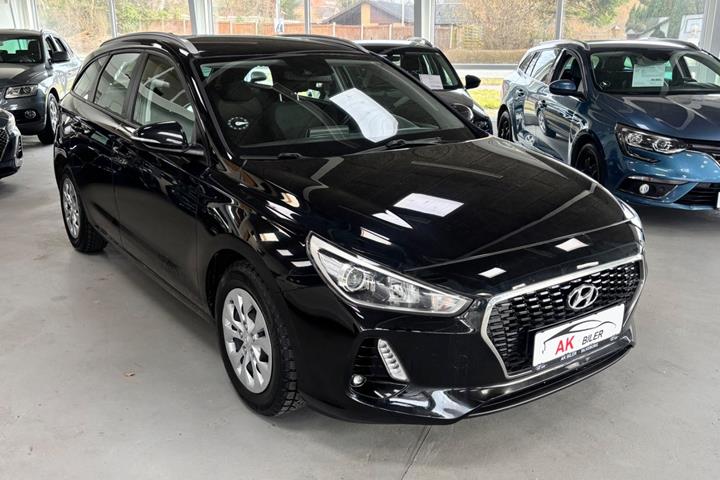 Sort Hyundai i30 fra 2018