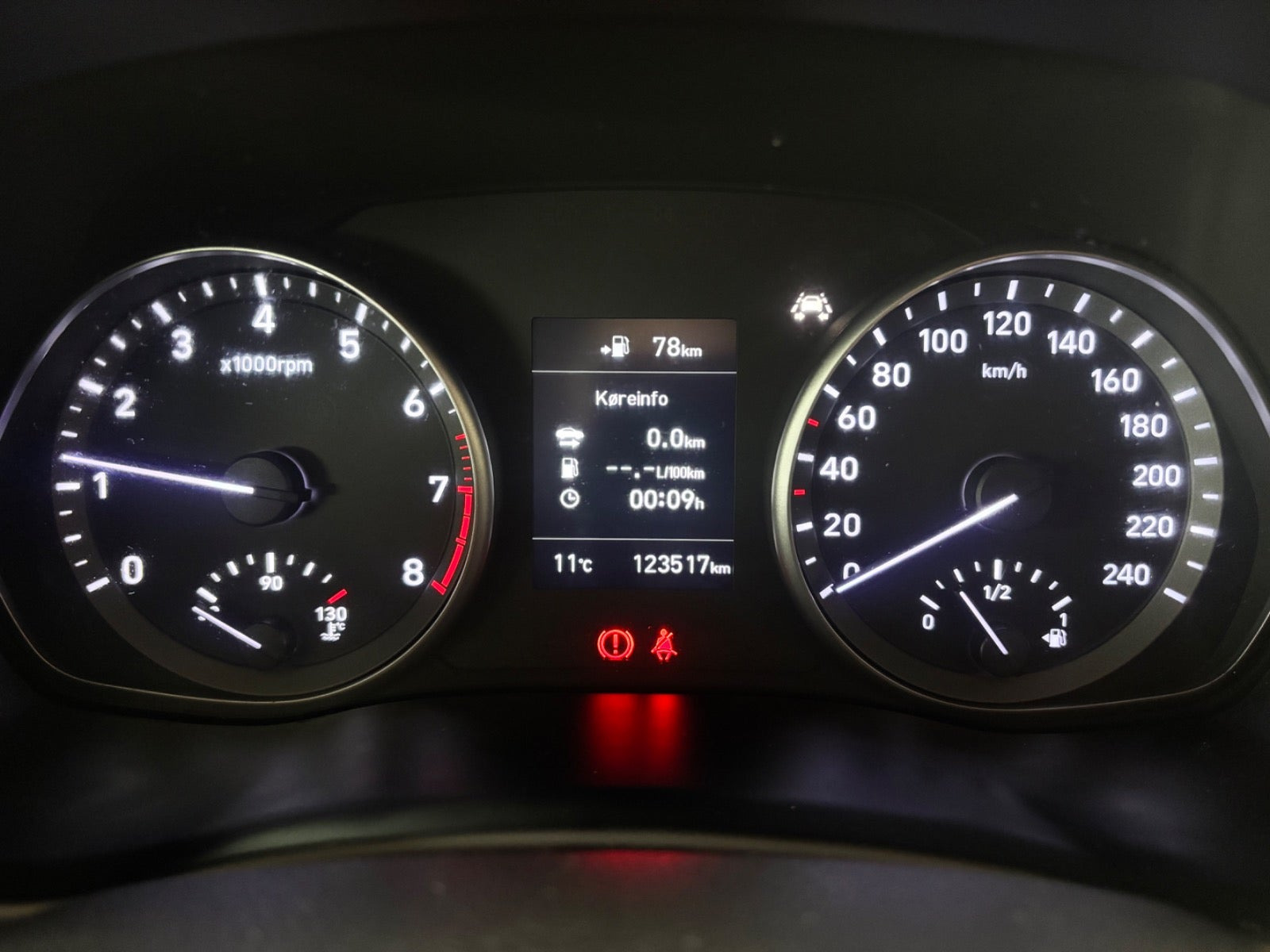 Sort Hyundai i30 fra 2018