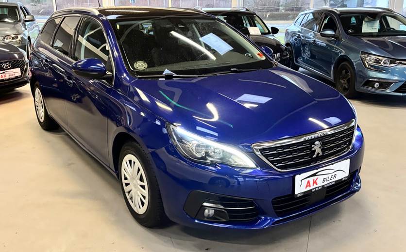 Peugeot 308 1,5 BlueHDi 130 Allure Sky SW