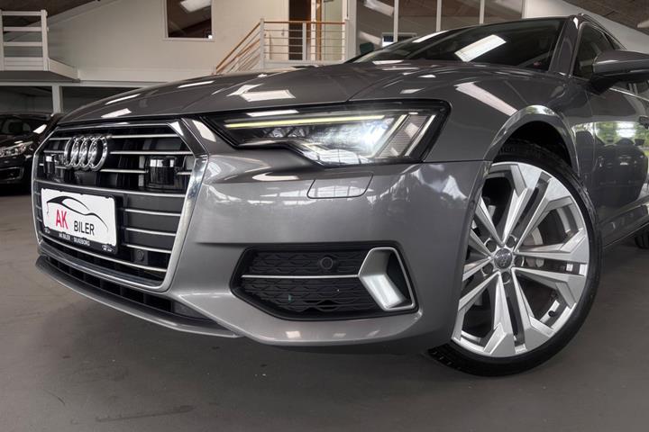 Grå Audi A6 fra 2020