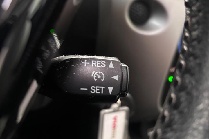 Grå Toyota Aygo fra 2015
