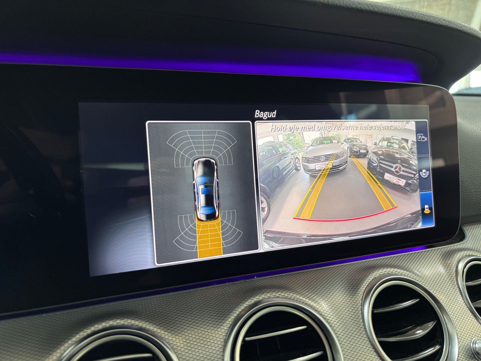 Sort Mercedes E220 d fra 2019