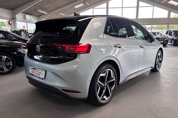 Blå VW ID.3 fra 2023