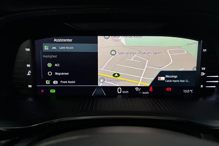 Hvid Skoda Octavia fra 2021