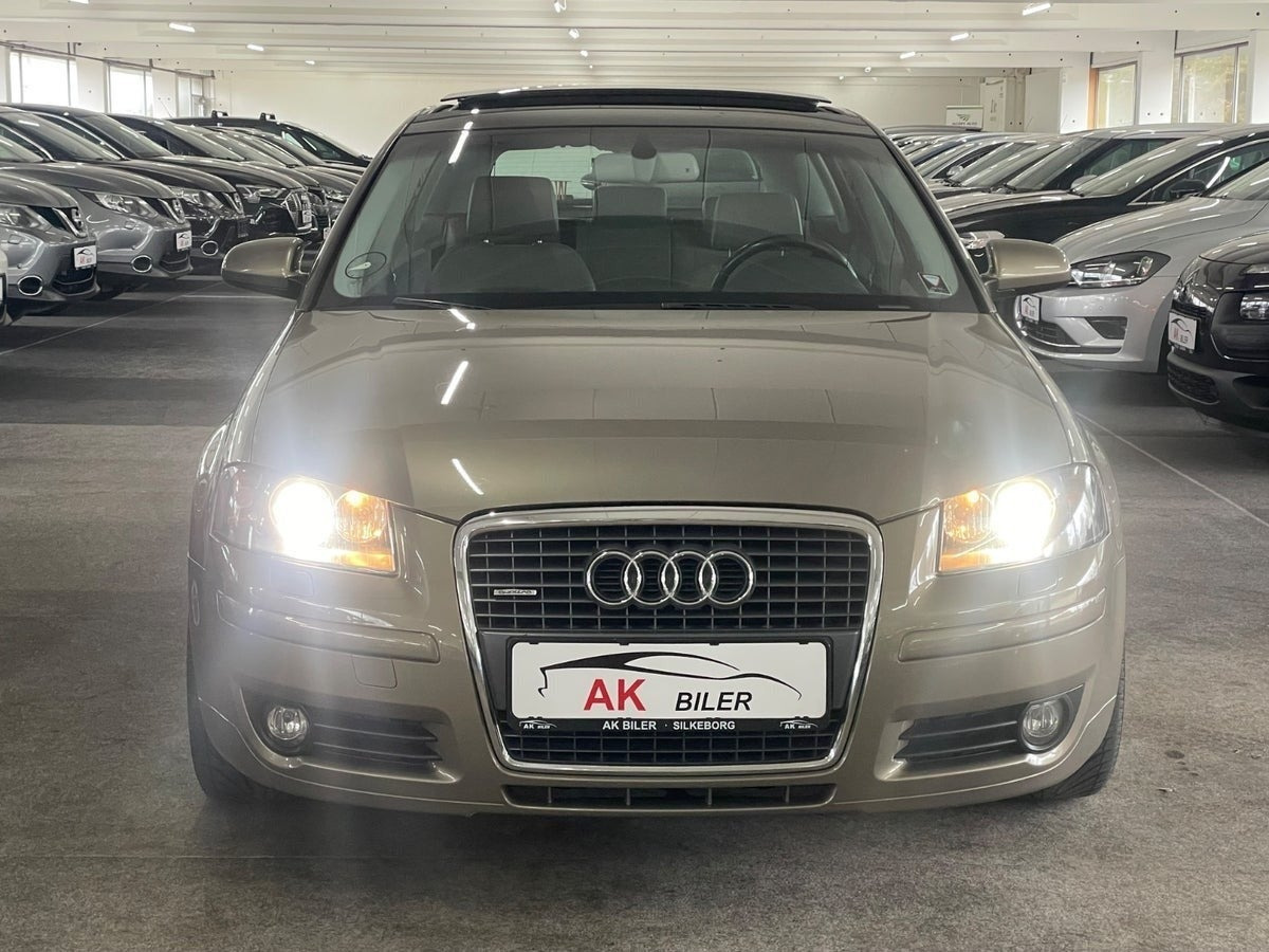 Orange Audi A3 fra 2006