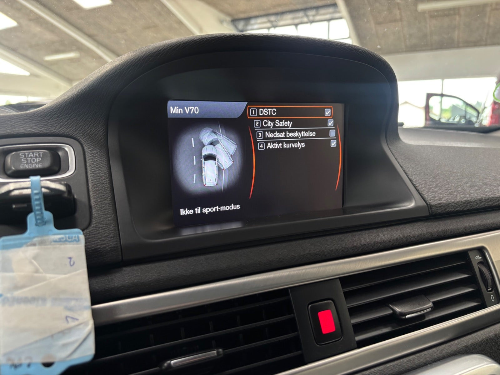 Sort Volvo V70 fra 2014