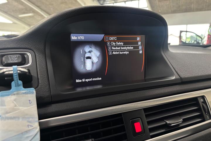 Sort Volvo V70 fra 2014