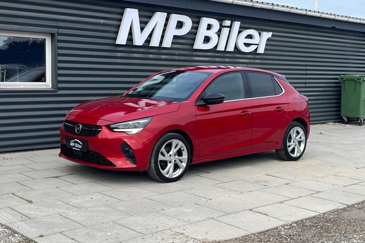 Rød Opel Corsa fra 2020
