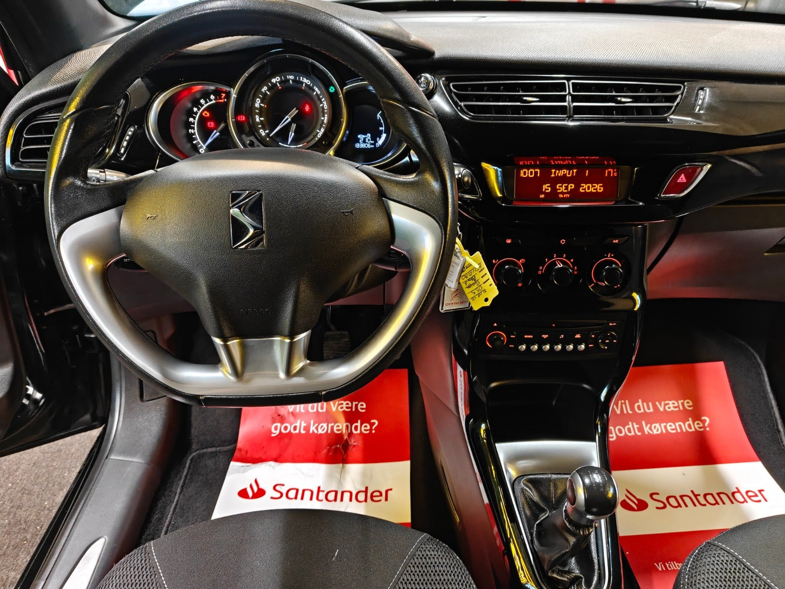 DS 3 1.2 VTi Manual, 82hp, 2015