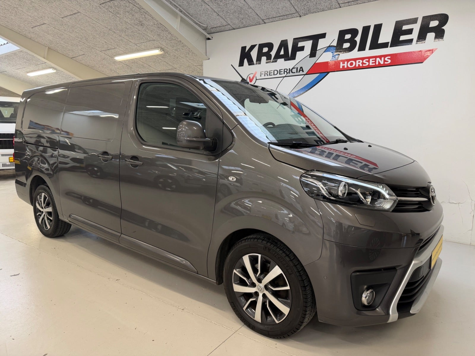 Toyota ProAce 2,0 D 177 Long Comfort Master aut.