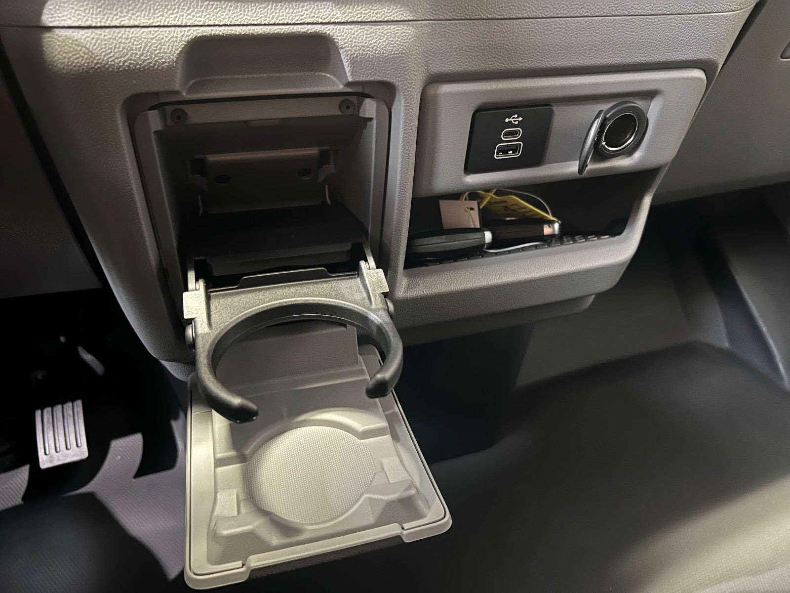 Hvid Ford E-Transit Custom 340 L2 fra 2026
