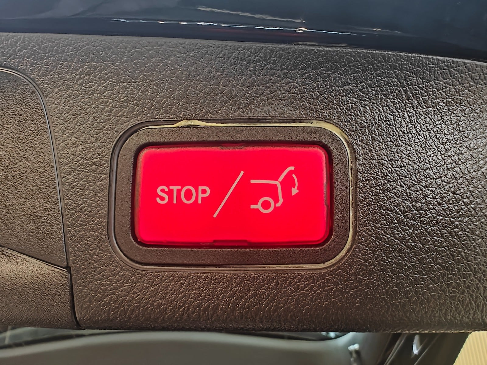Sort Mercedes EQA250 fra 2025