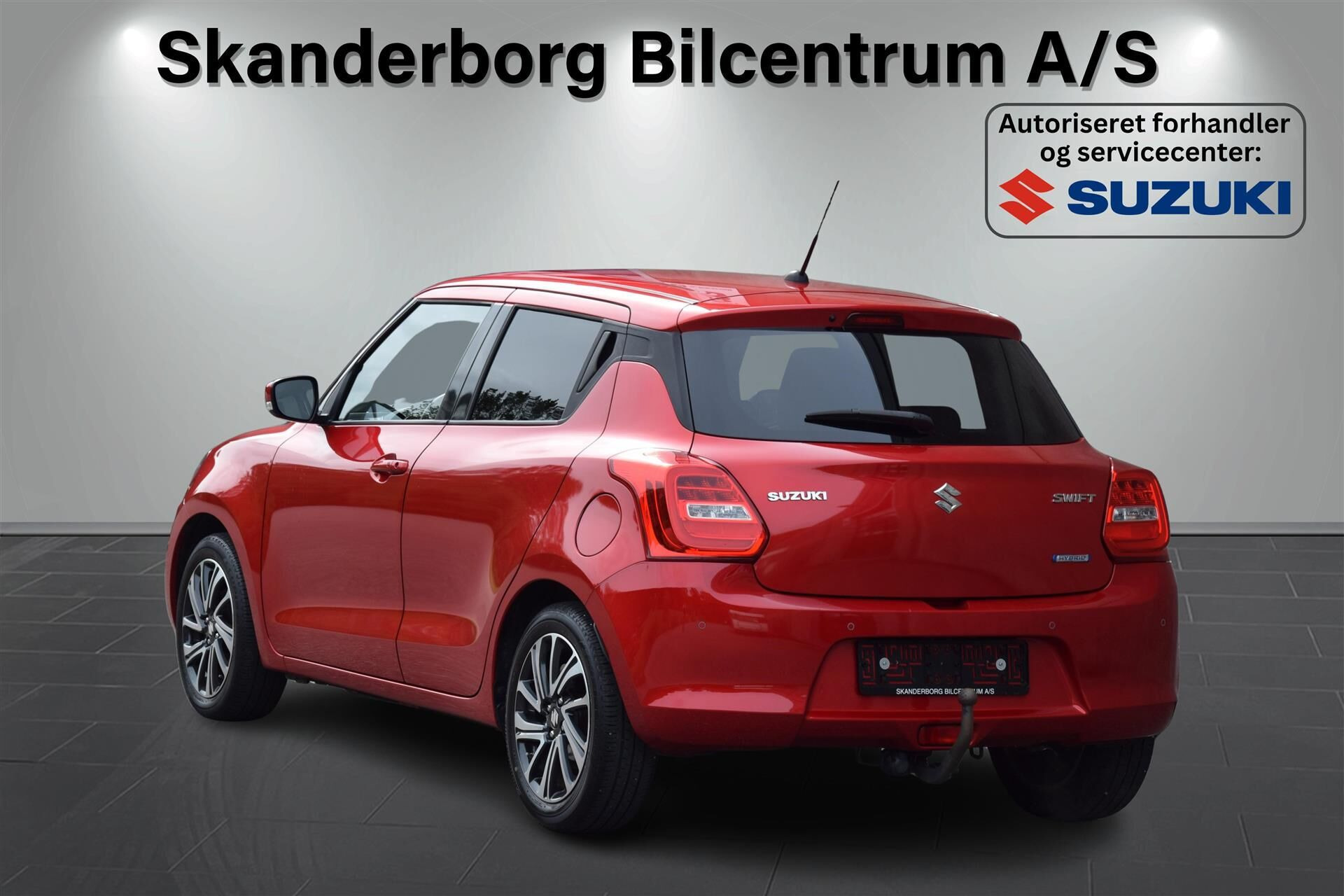 Rød Suzuki Swift fra 2021