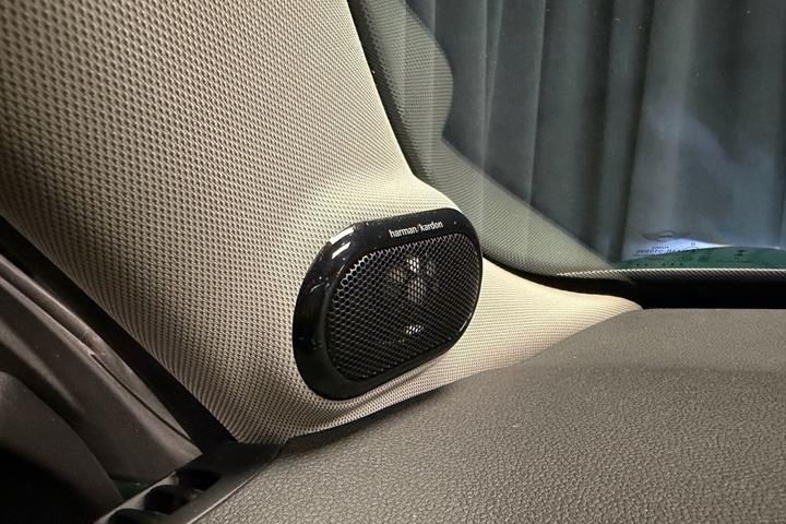 Grøn Mini Cooper fra 2023