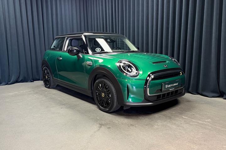 Grøn Mini Cooper fra 2023