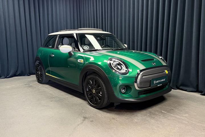 Grøn Mini Cooper fra 2020
