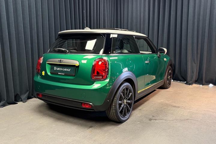 Grøn Mini Cooper fra 2020