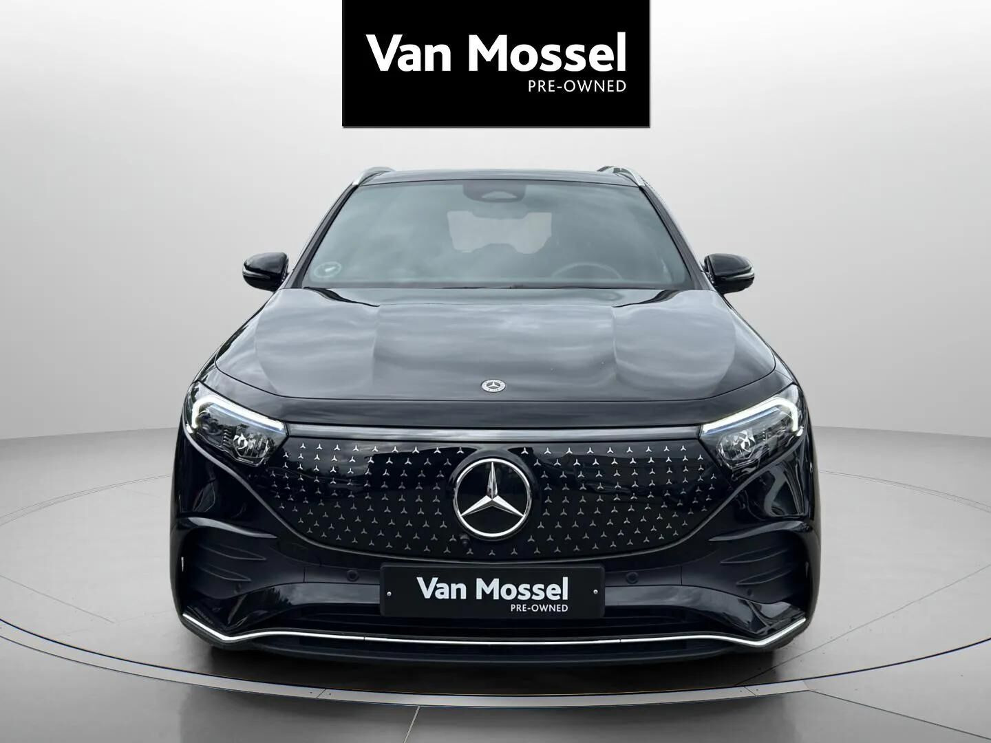 Sort Mercedes EQA250+ fra 2025