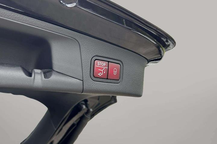 Sort Mercedes EQA250+ fra 2025