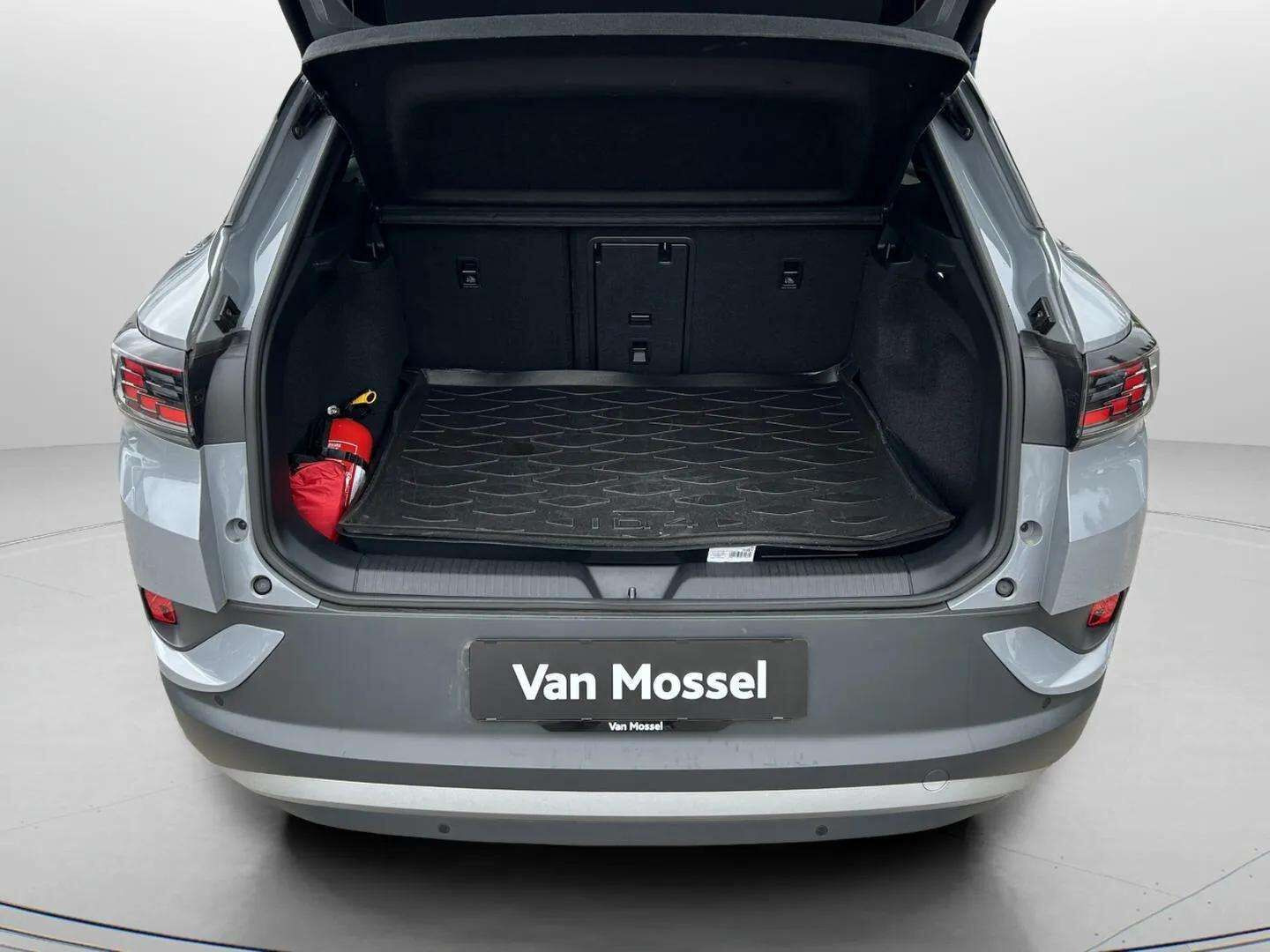 Grå VW ID.4 fra 2023