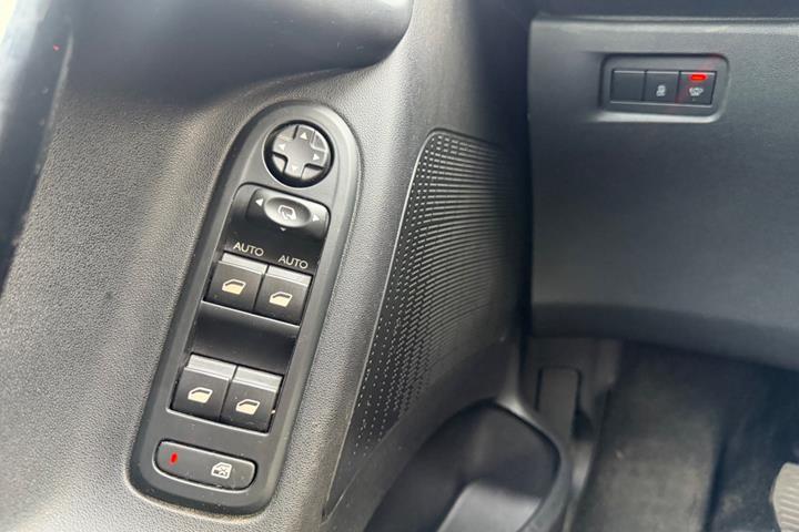 Grøn Citroën C3 fra 2017