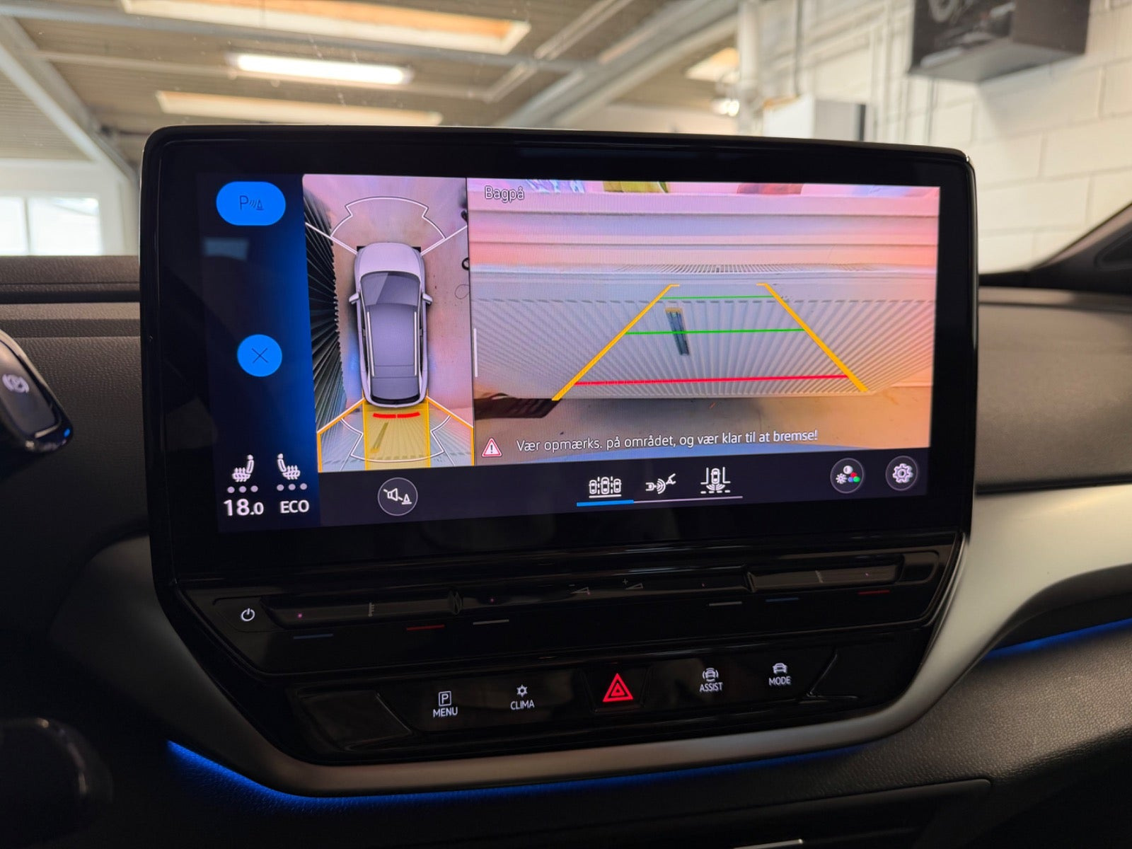 Hvid VW ID.4 fra 2021