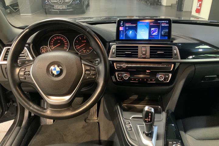 Grå BMW 420d fra 2019