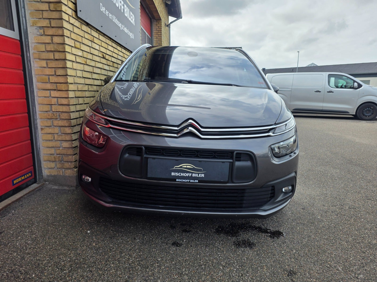 Grå Citroën Grand C4 Picasso fra 2018