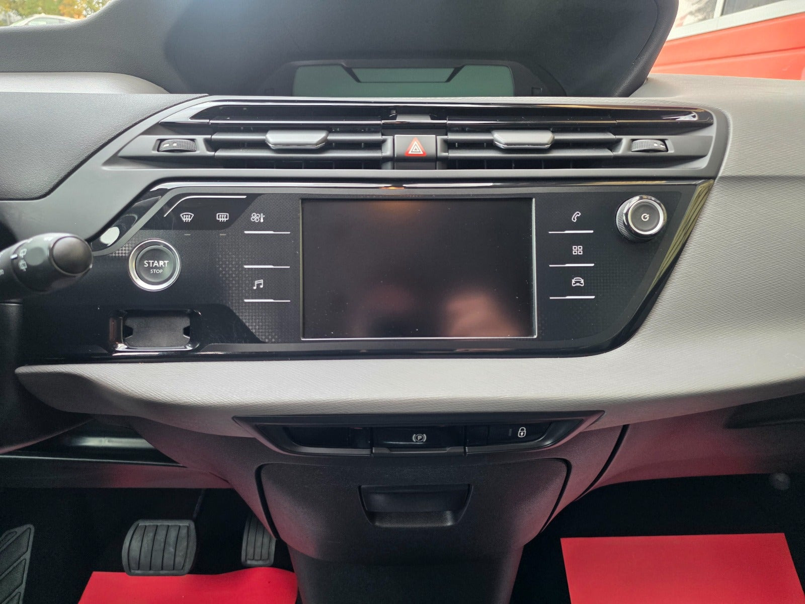 Grå Citroën Grand C4 Picasso fra 2018