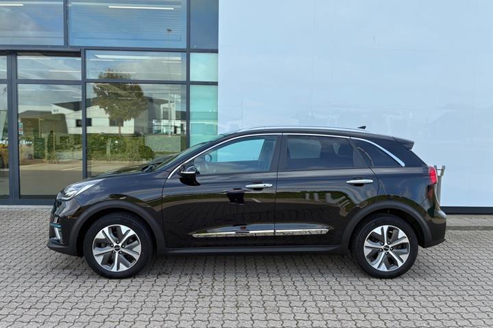 Sort Kia Niro fra 2022