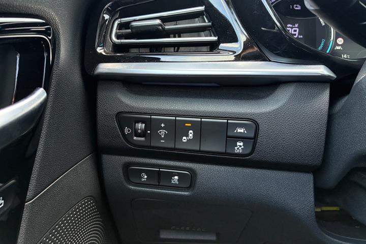 Sort Kia Niro fra 2022