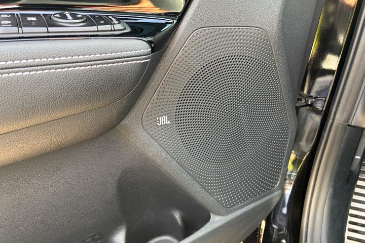 Sort Kia Niro fra 2022