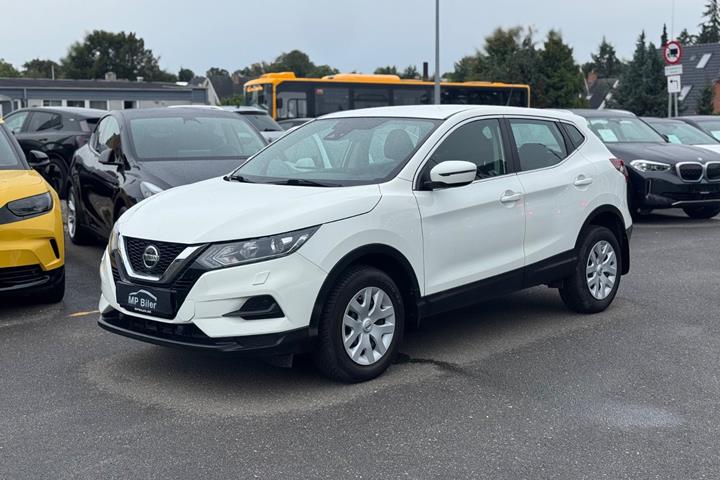 Hvid Nissan Qashqai fra 2020