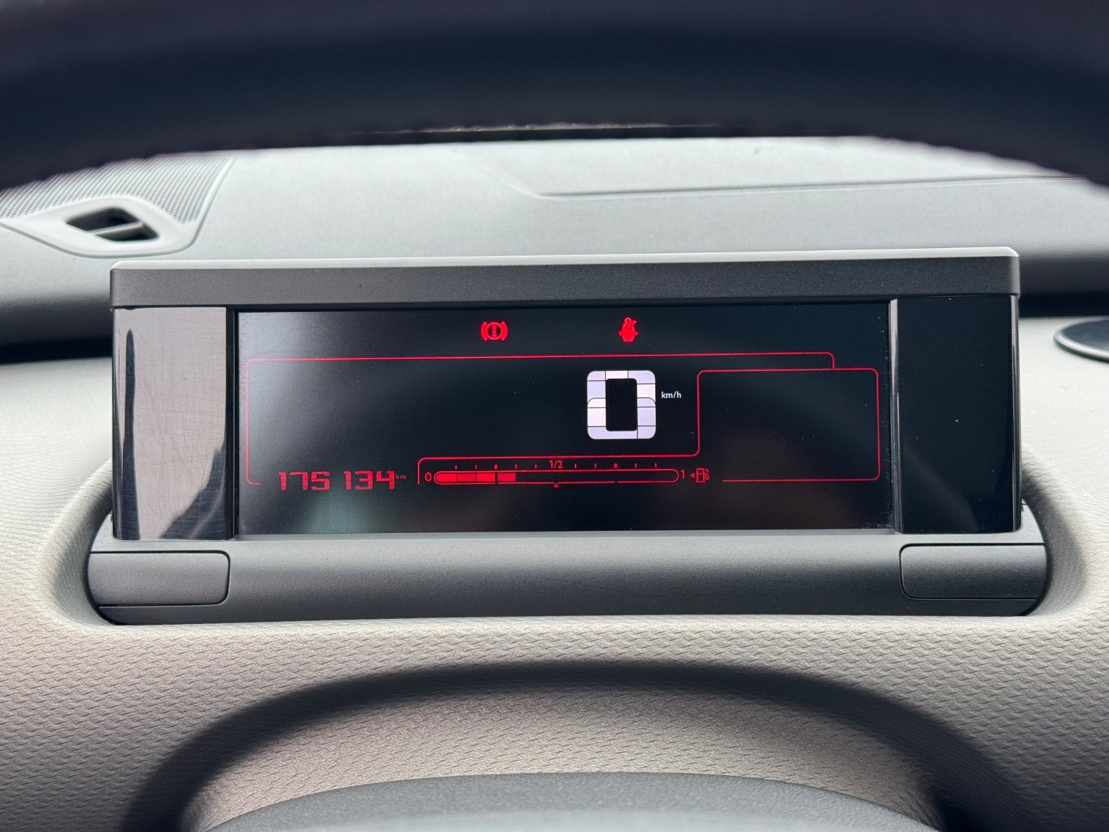 Sølv Citroën C4 Cactus fra 2015
