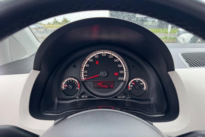 Blå VW UP! fra 2016