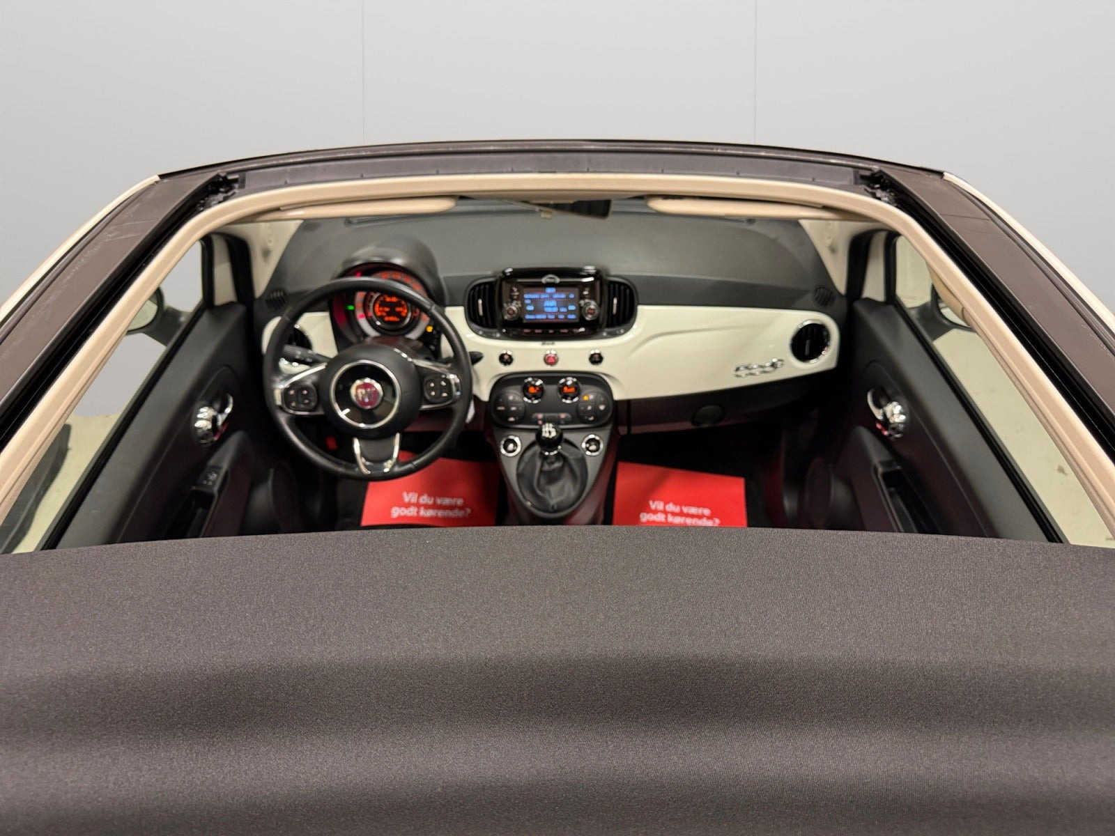 Hvid Fiat 500C fra 2019