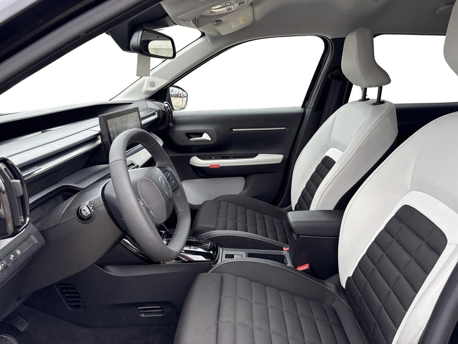 Sort Citroën e-C3 Aircross fra 2025