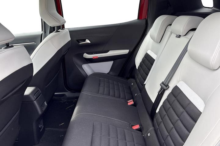 Rød Citroën e-C3 Aircross fra 2025