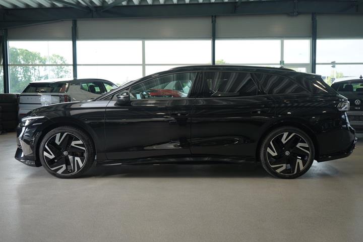 Sort VW ID.7 fra 2026
