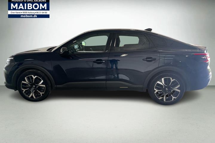 Blå Citroën ë-C4 X fra 2024