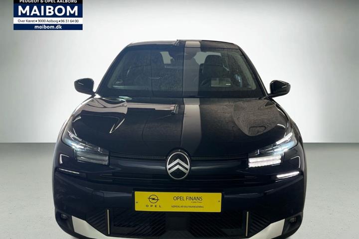 Blå Citroën ë-C4 X fra 2024