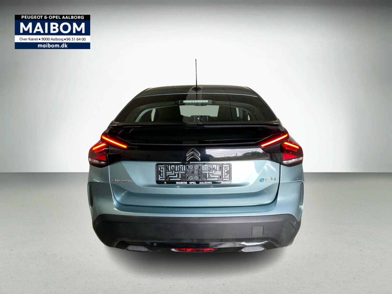 Blå Citroën ë-C4 fra 2022