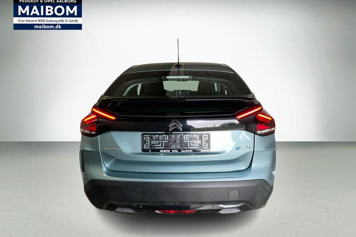 Blå Citroën ë-C4 fra 2022