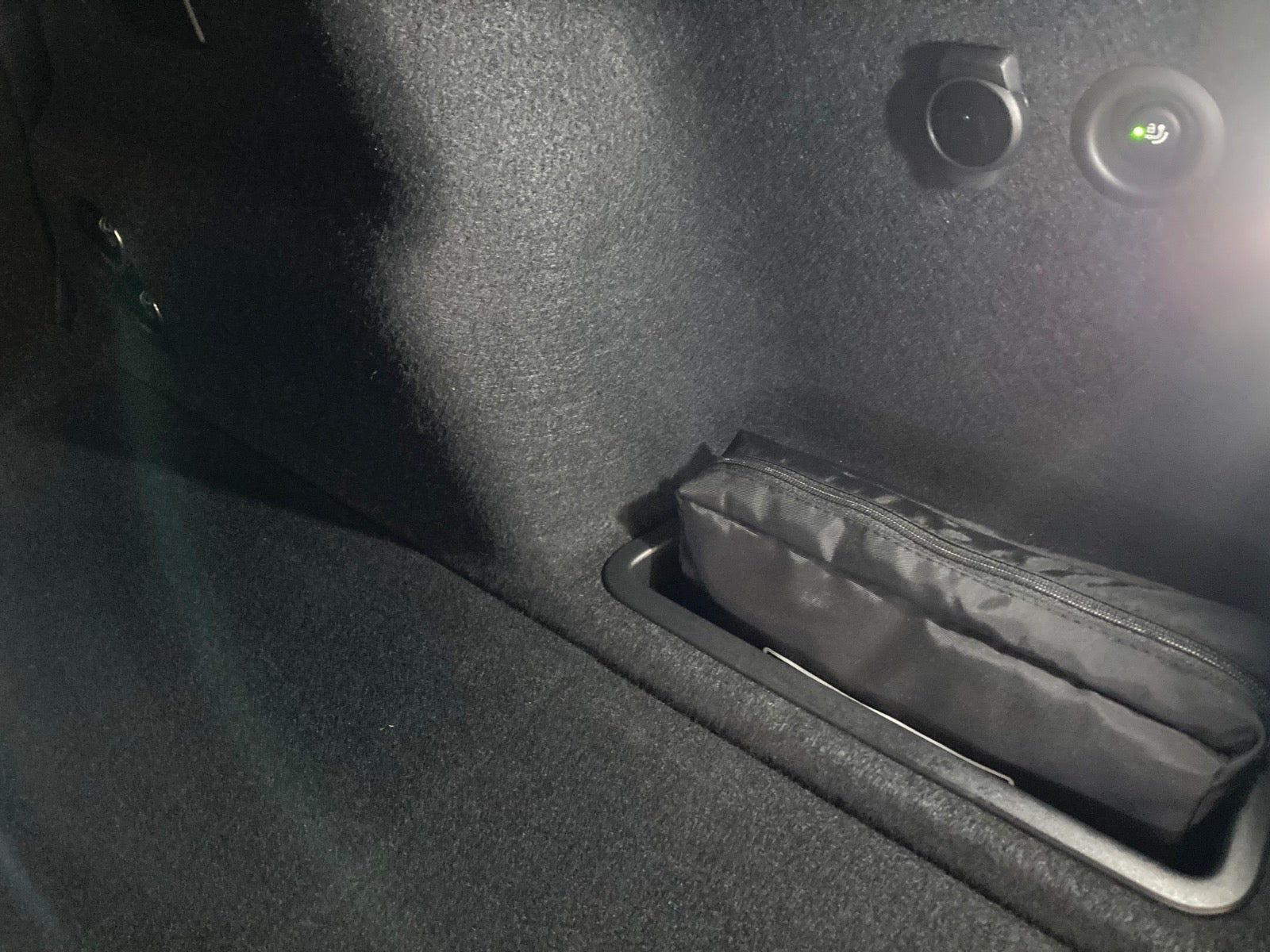 Sort BMW iX1 fra 2025