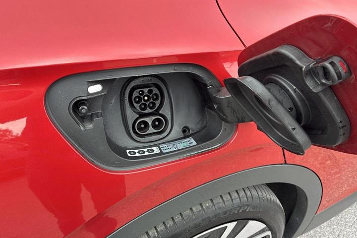 Rød VW ID.4 fra 2024