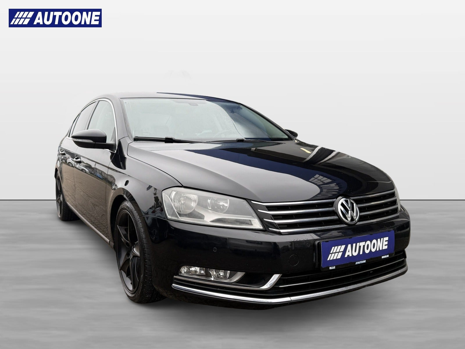 Sort VW Passat fra 2011