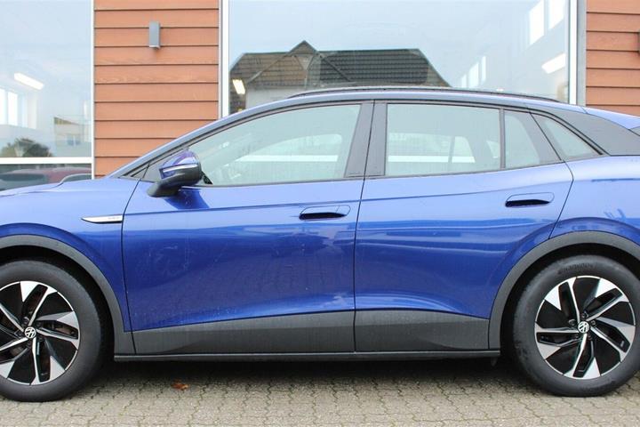 Blå VW ID.4 fra 2024
